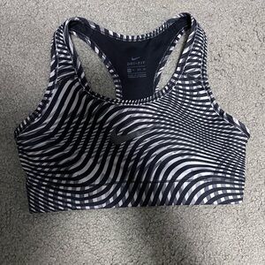 Nike Women's Dri-FIT Black and White Patterned Sports Bra